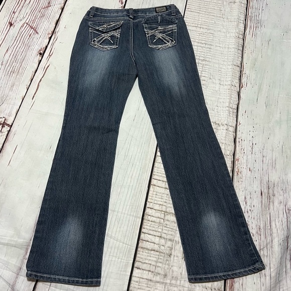 EARL JEANS embellished boot cut jeans fading distress size 6 Vintage Y2K EUC - Picture 2 of 15